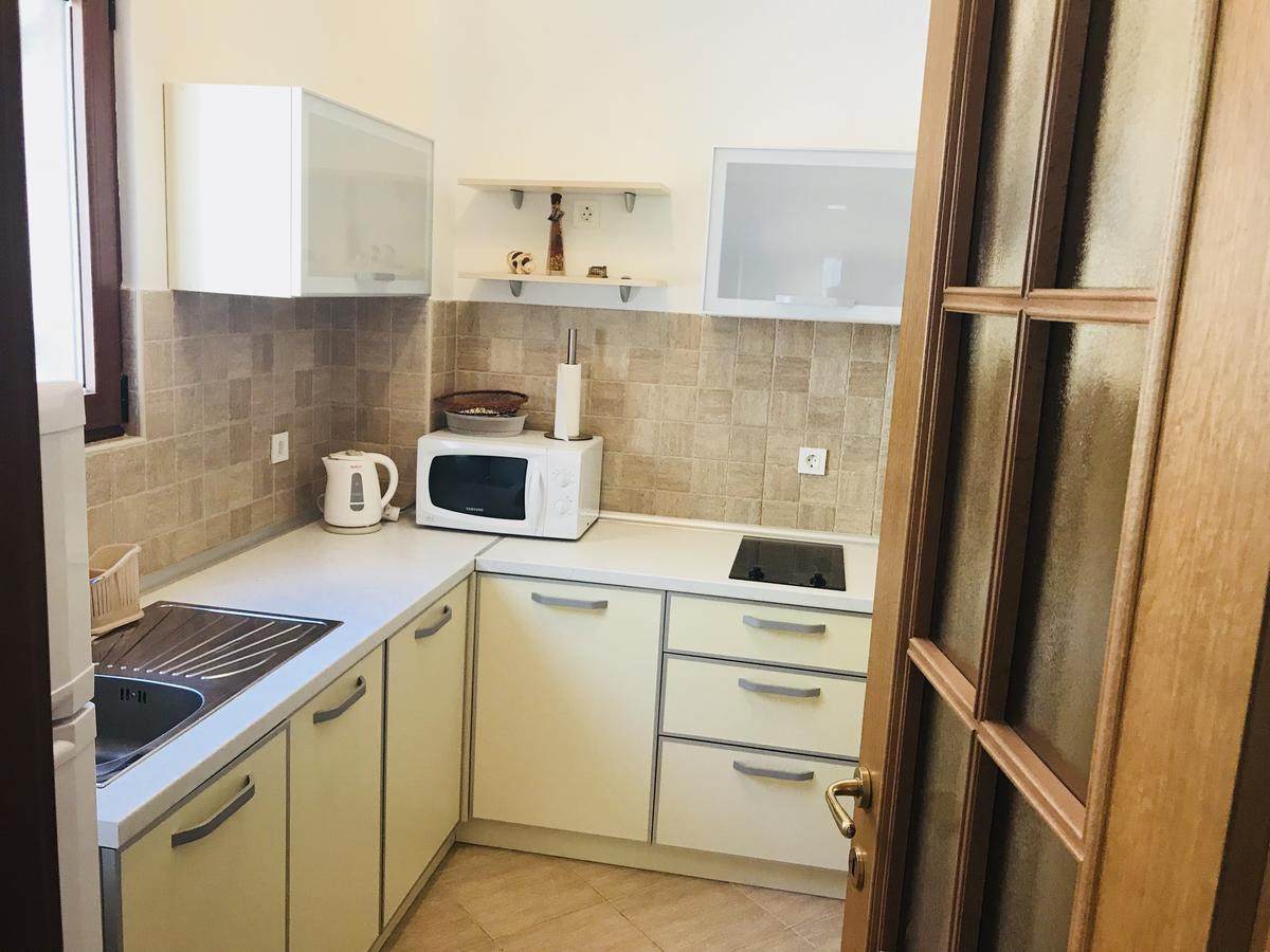 Apartments Sneza Рісан Екстер'єр фото